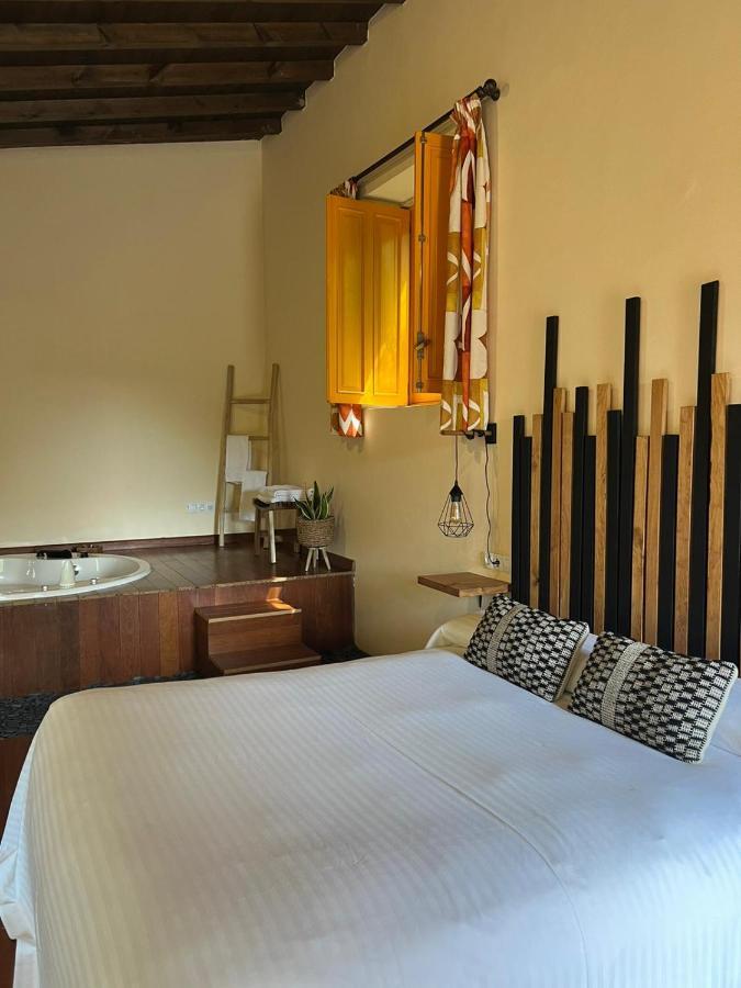 Aldea Couso Rural Hotell Sarreaus Exteriör bild