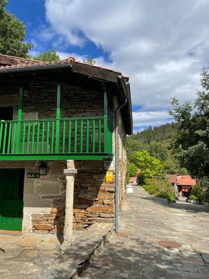 Aldea Couso Rural Hotell Sarreaus Exteriör bild