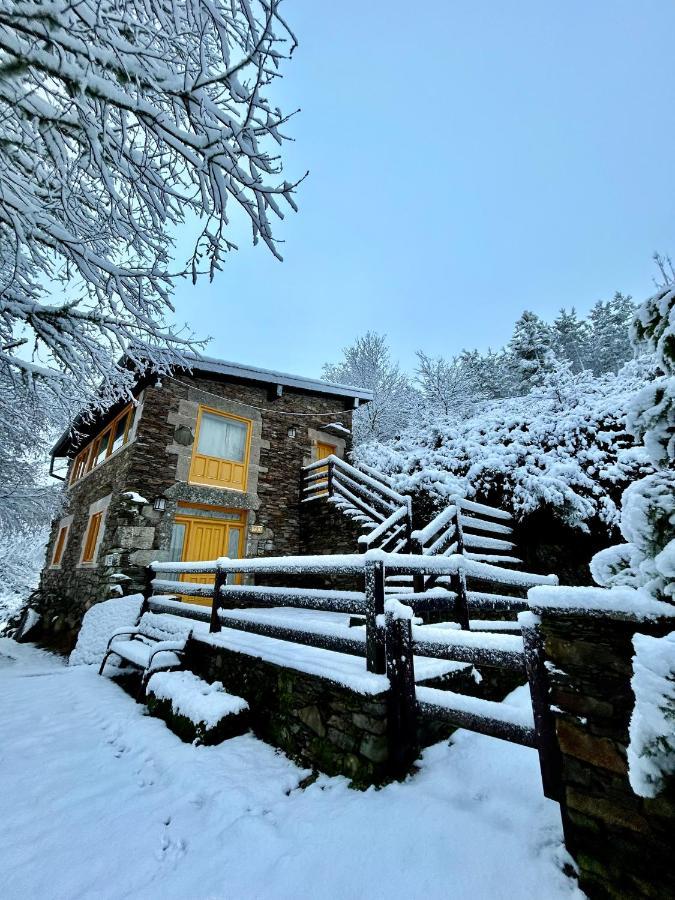 Aldea Couso Rural Hotell Sarreaus Exteriör bild